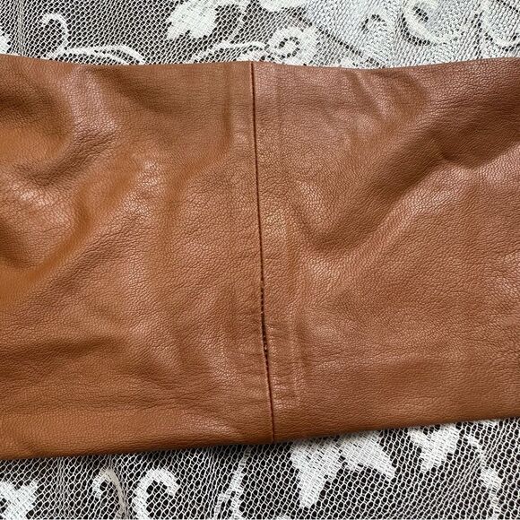 7 For All Mankind High Rise Skinny Vegan Leather Pants in Camel Sz Small - Picture 14 of 17